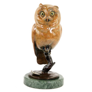 barn owl figure