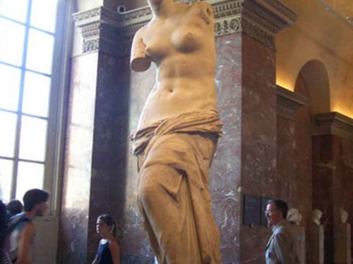 Venus De Milo Sculpture
