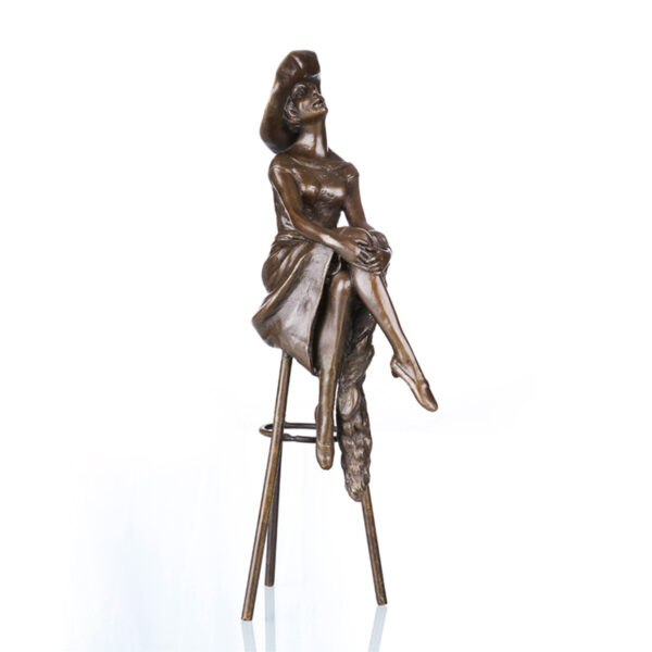 modern female sculpture