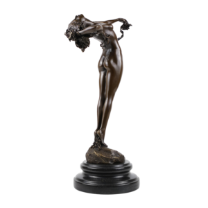 female statue nude
