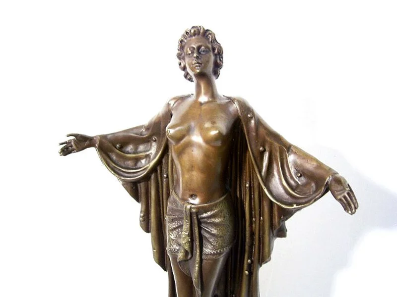 Woman Nude Sculpture