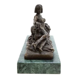 cleopatra bronze sculpture