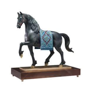 horse sculpture decor