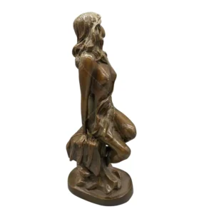Naked Female Statue