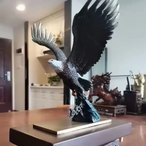 eagle metal sculpture