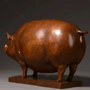 piggy statue