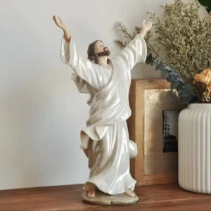 Jesus Open Arms Statue