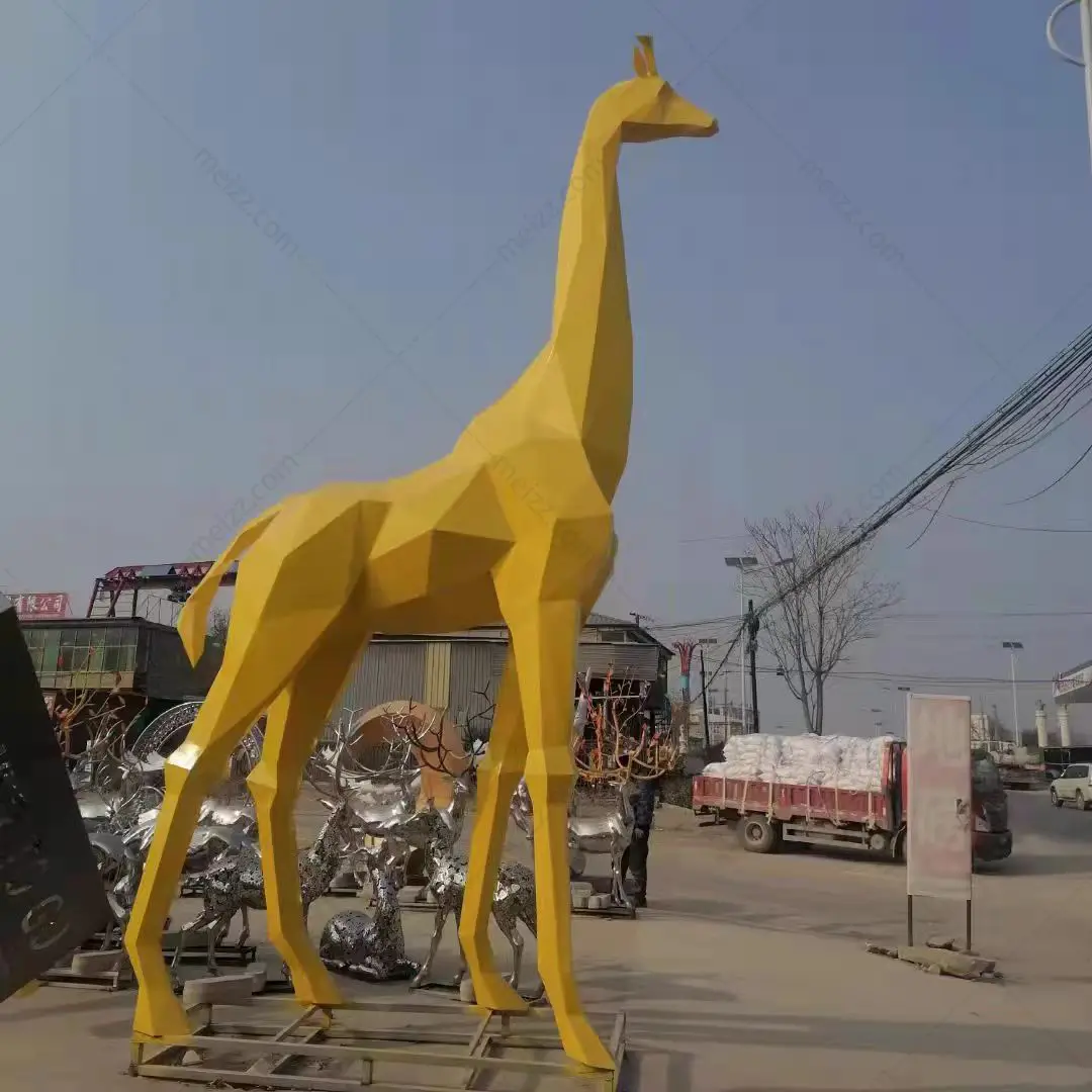 Giraffe Outdoor Garden Statue