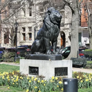Sitting Lion Garden Statue