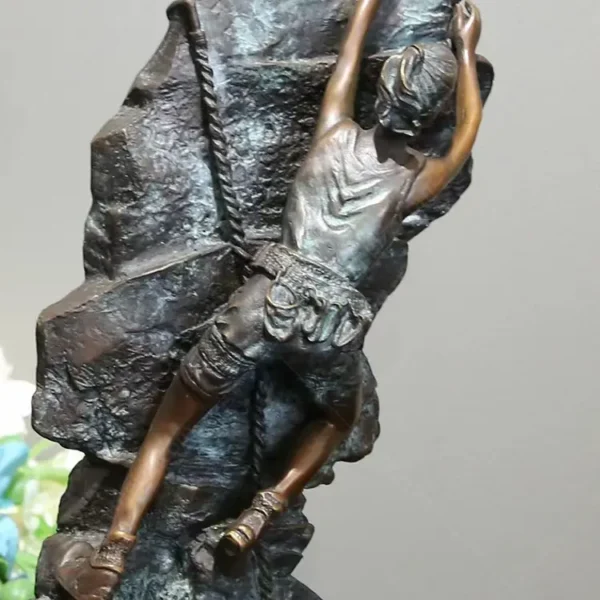 rock climbing statue
