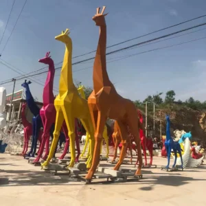 large outdoor giraffe statue