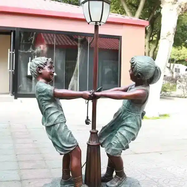garden light sculpture