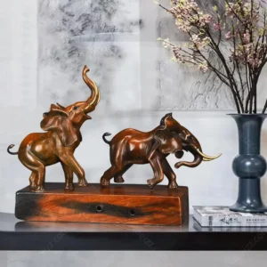 elephant couple statue