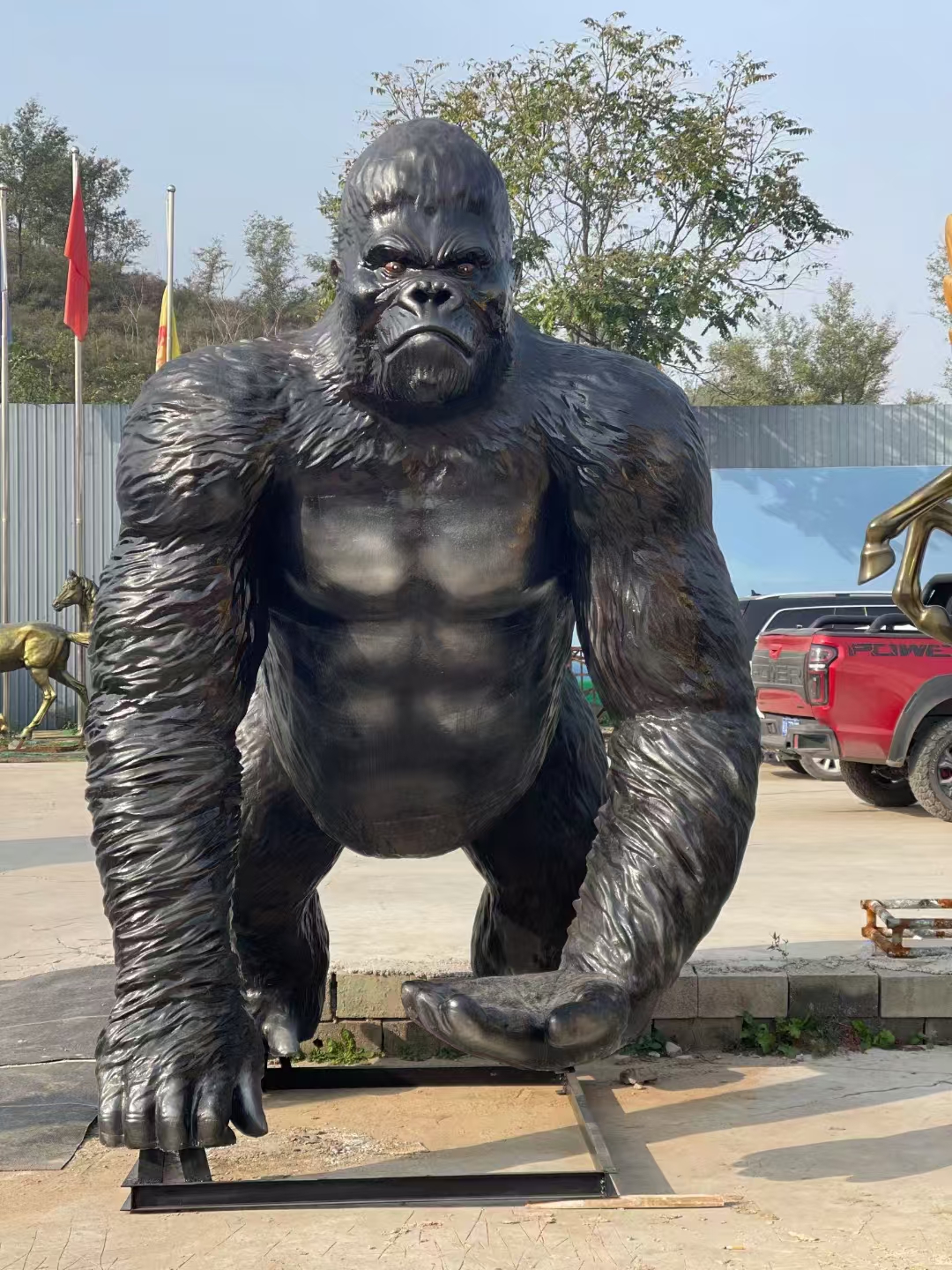 Gorilla Statue