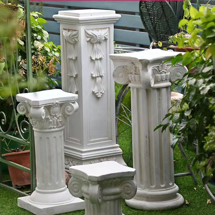 roman style pillars columns