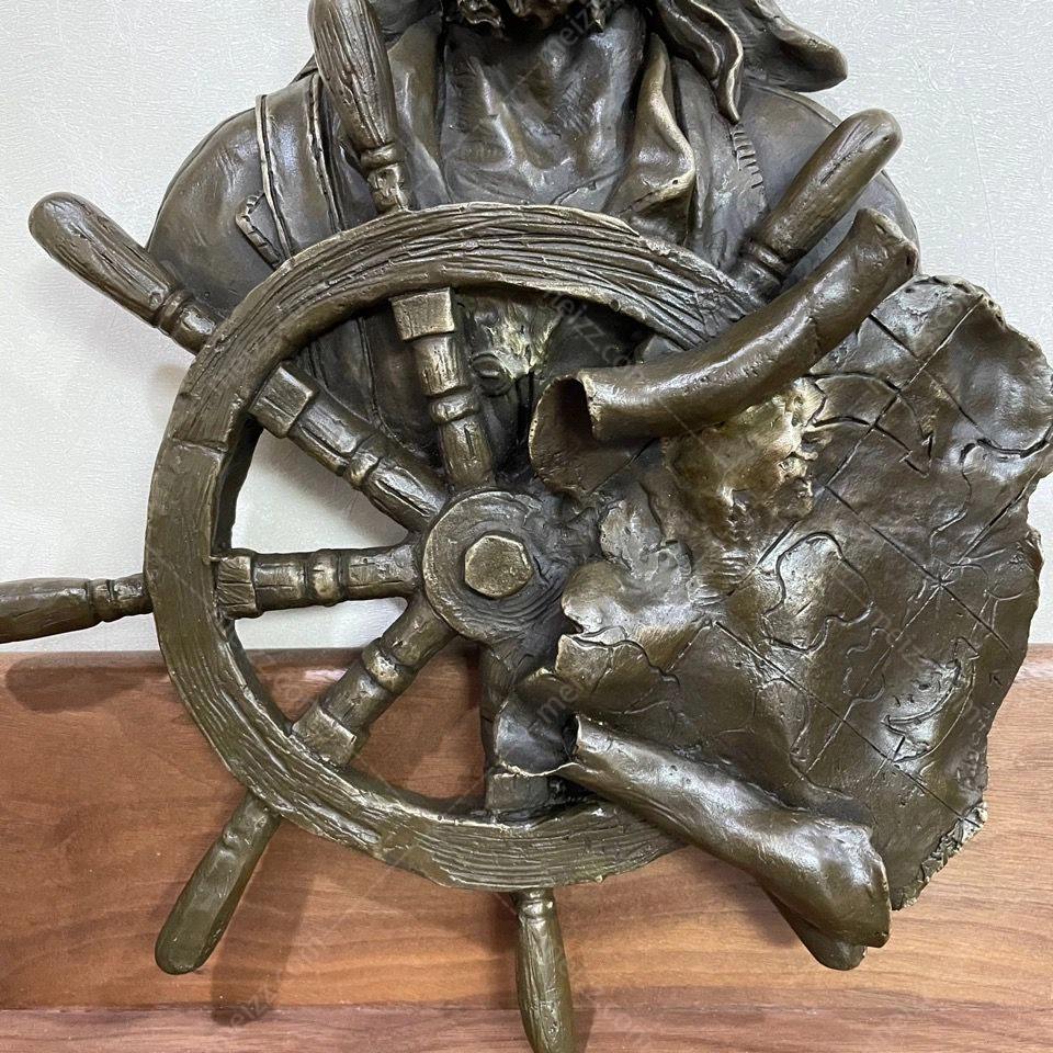 Sea Captain Statue