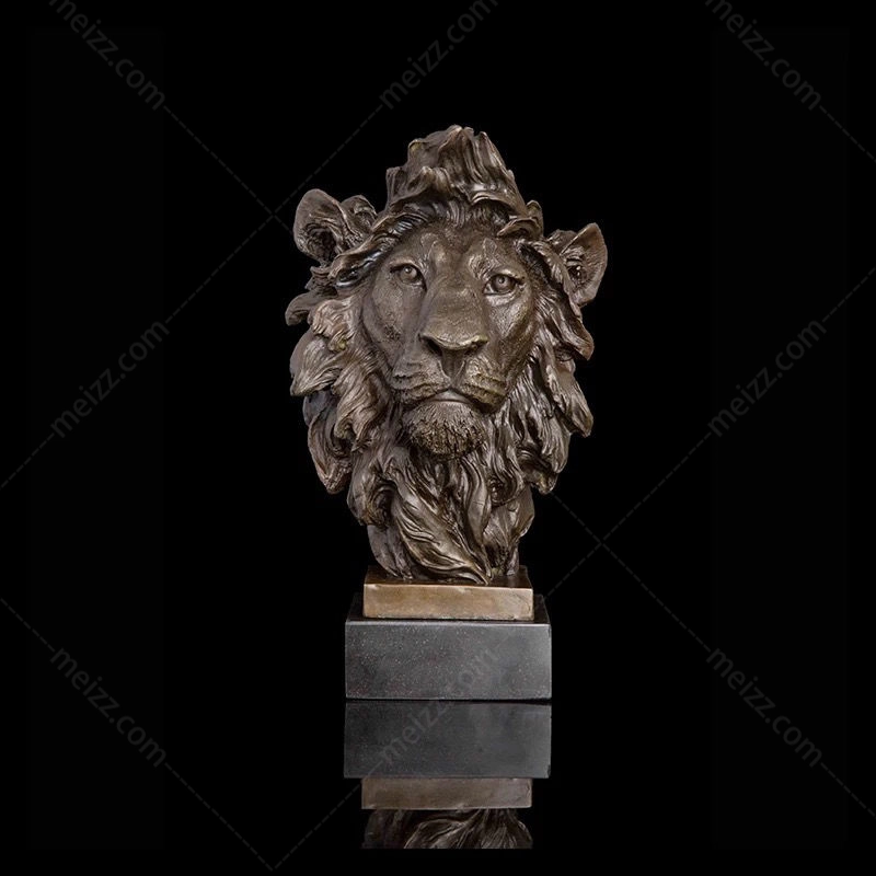 Lion Face Sculpture
