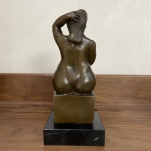 Artist Botero Sculptures