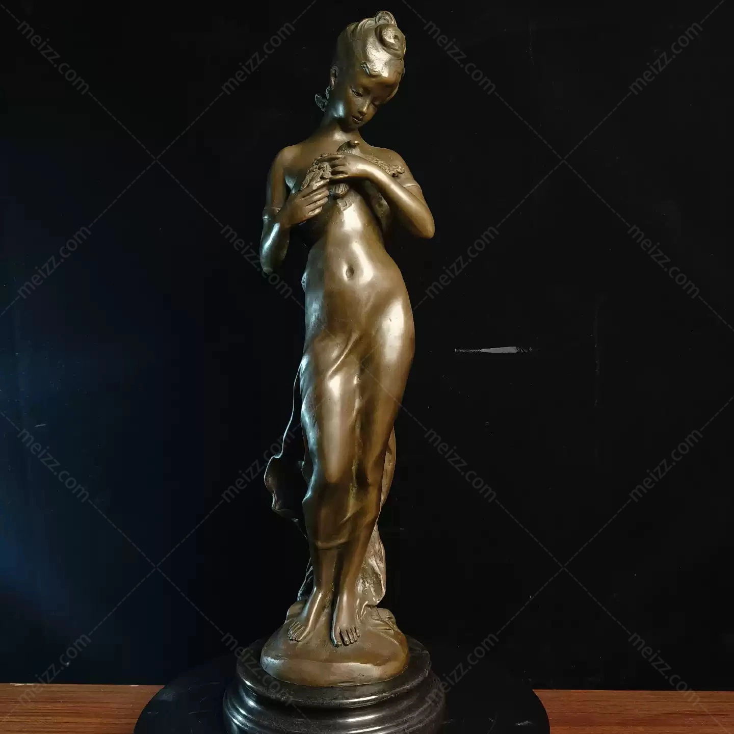 sculpture female figure
