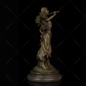 classical greek sculpture woman