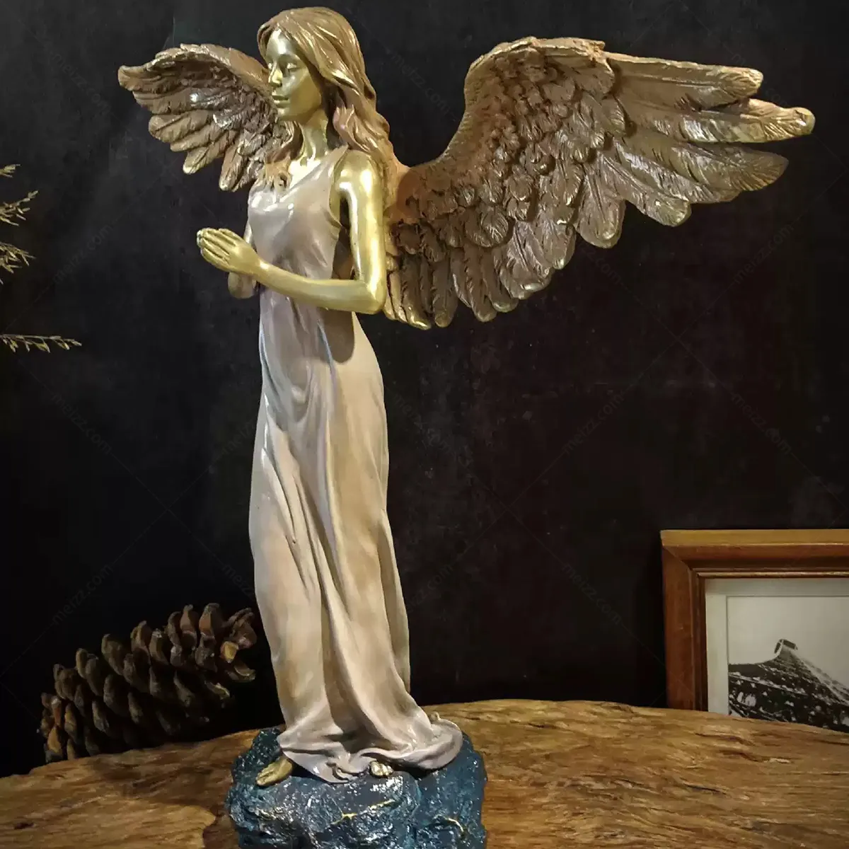 Angel Praying Statue