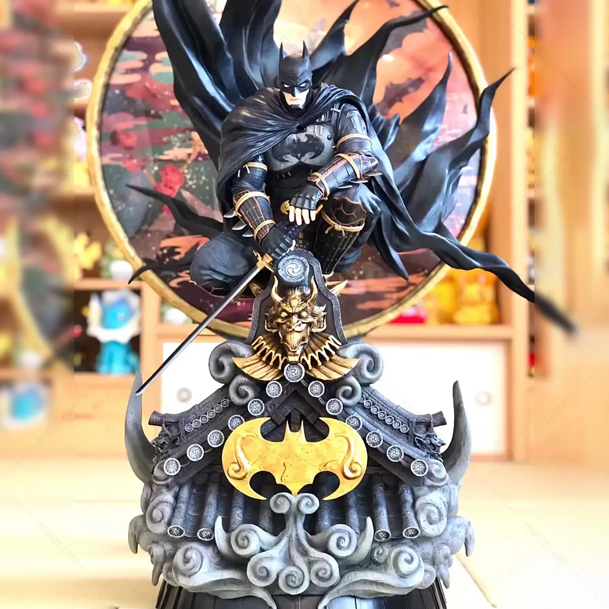 batman arkham statue