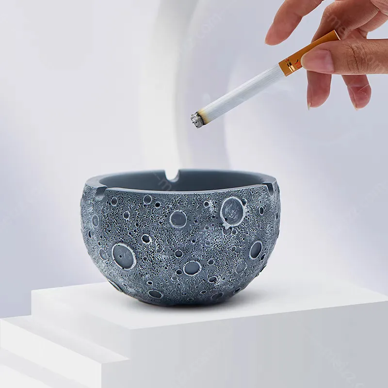 astronaut ashtray
