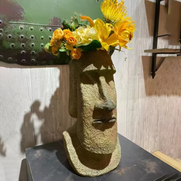 moai vase