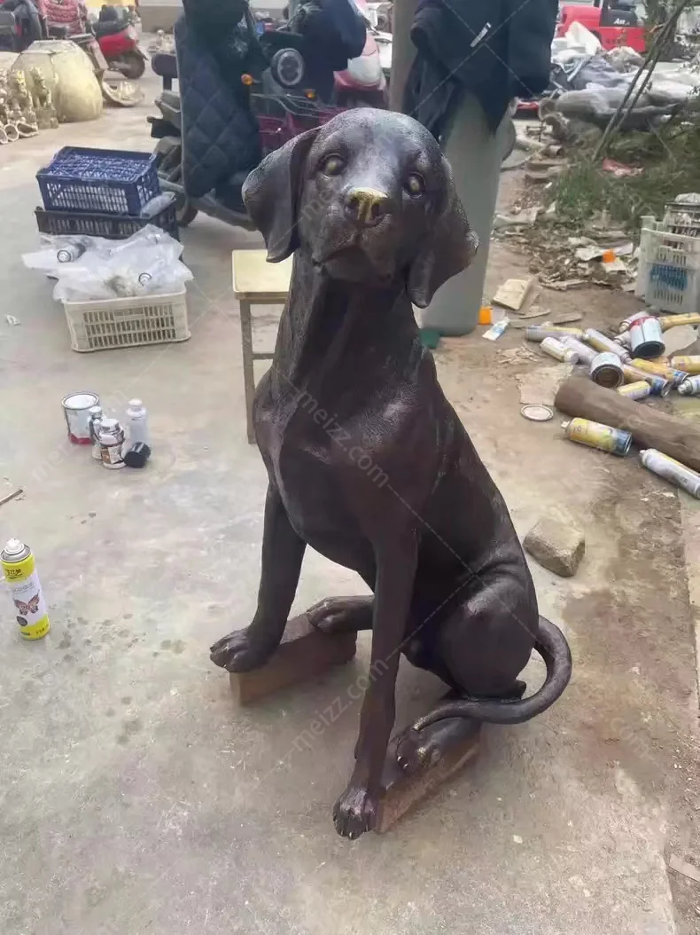 Labrador Garden Statue