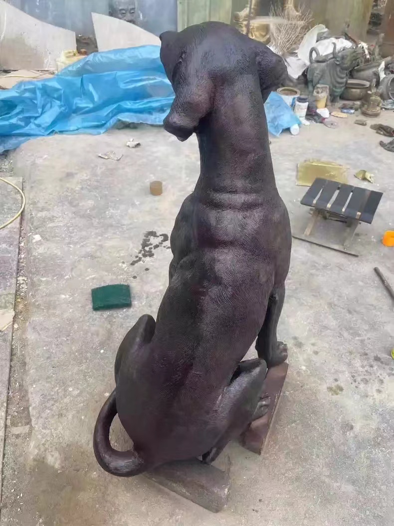 Labrador Garden Statue