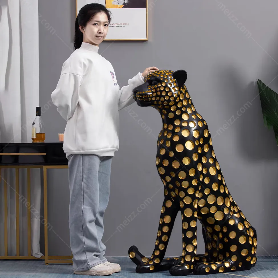 leopard floor statue
