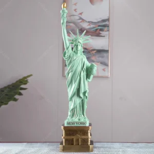 small statue of liberty