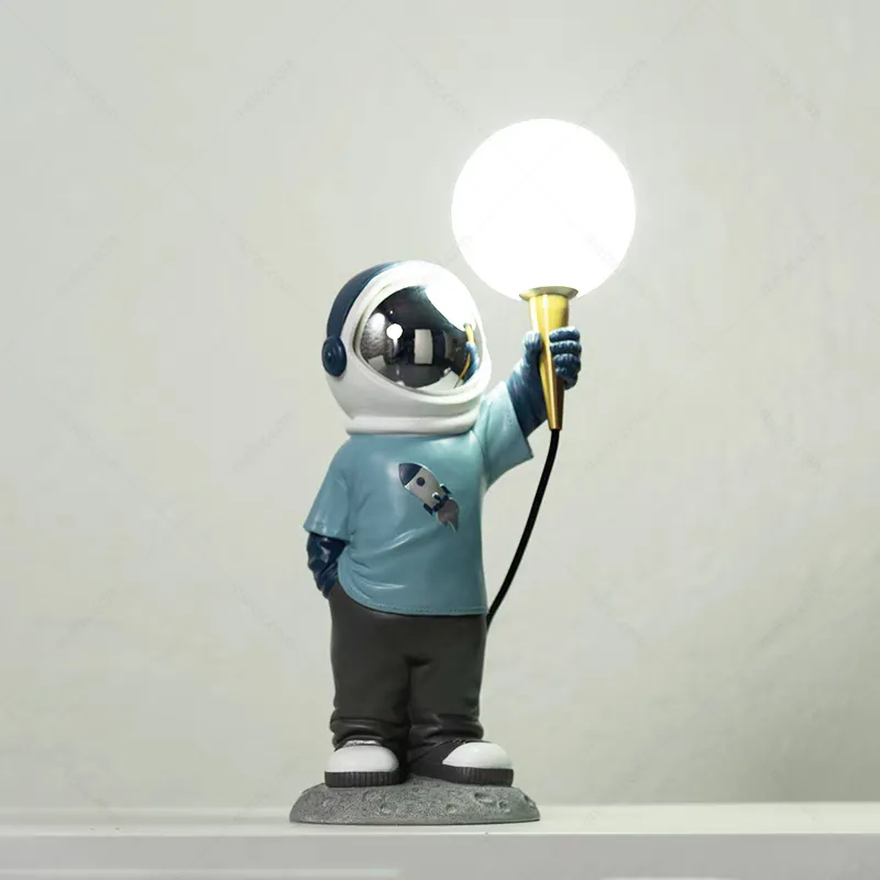 astronaut moon lamp