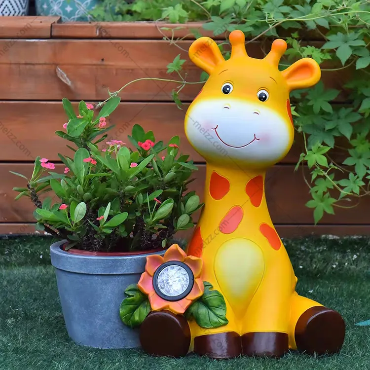 giraffe plant pot