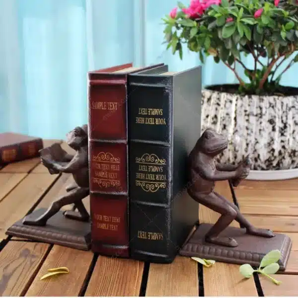 frog bookend