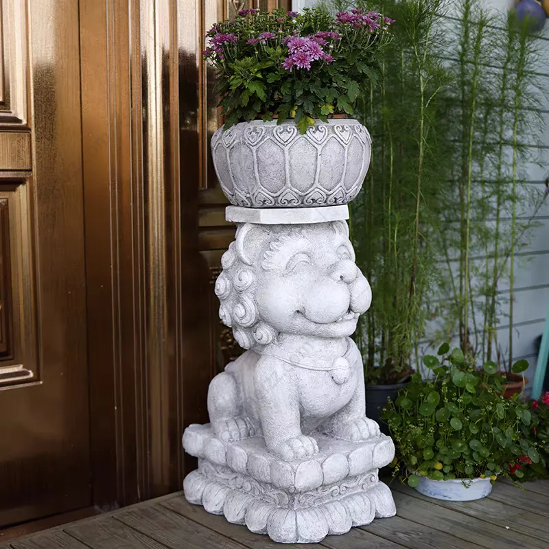 lion plant stand