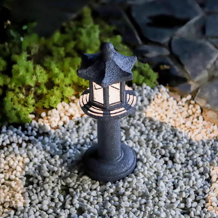 garden pagoda lantern