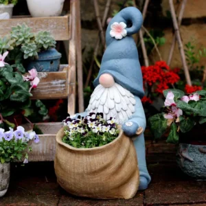 garden gnome plant pot