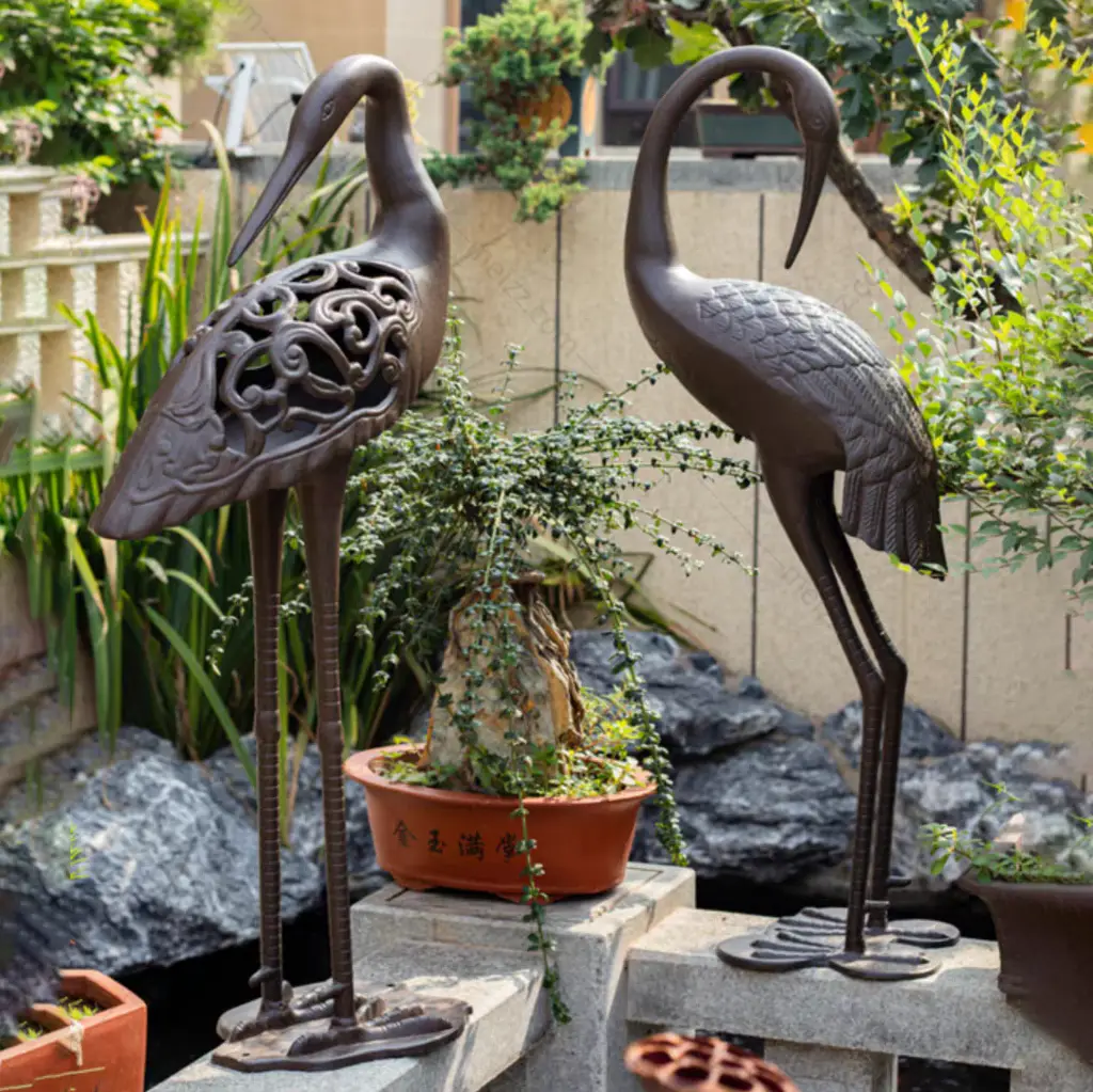 Metal Crane Garden Ornament