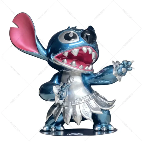 life size stitch statue