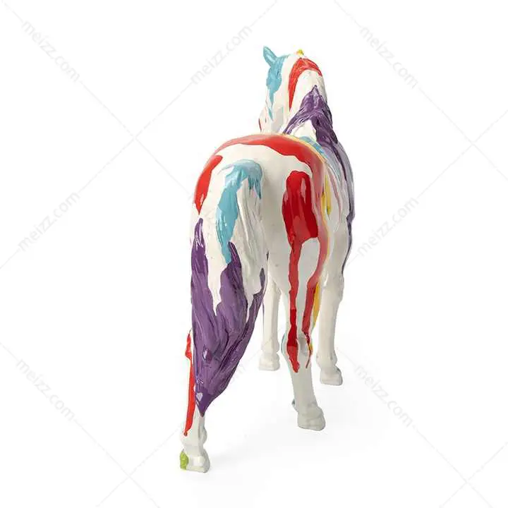 spray paint art horse statue