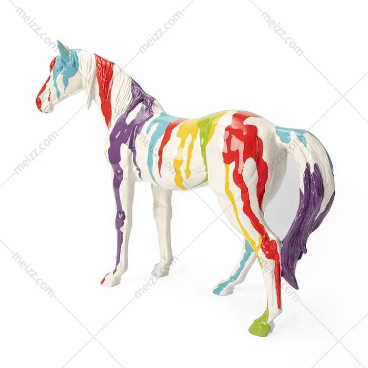 spray paint art horse statue