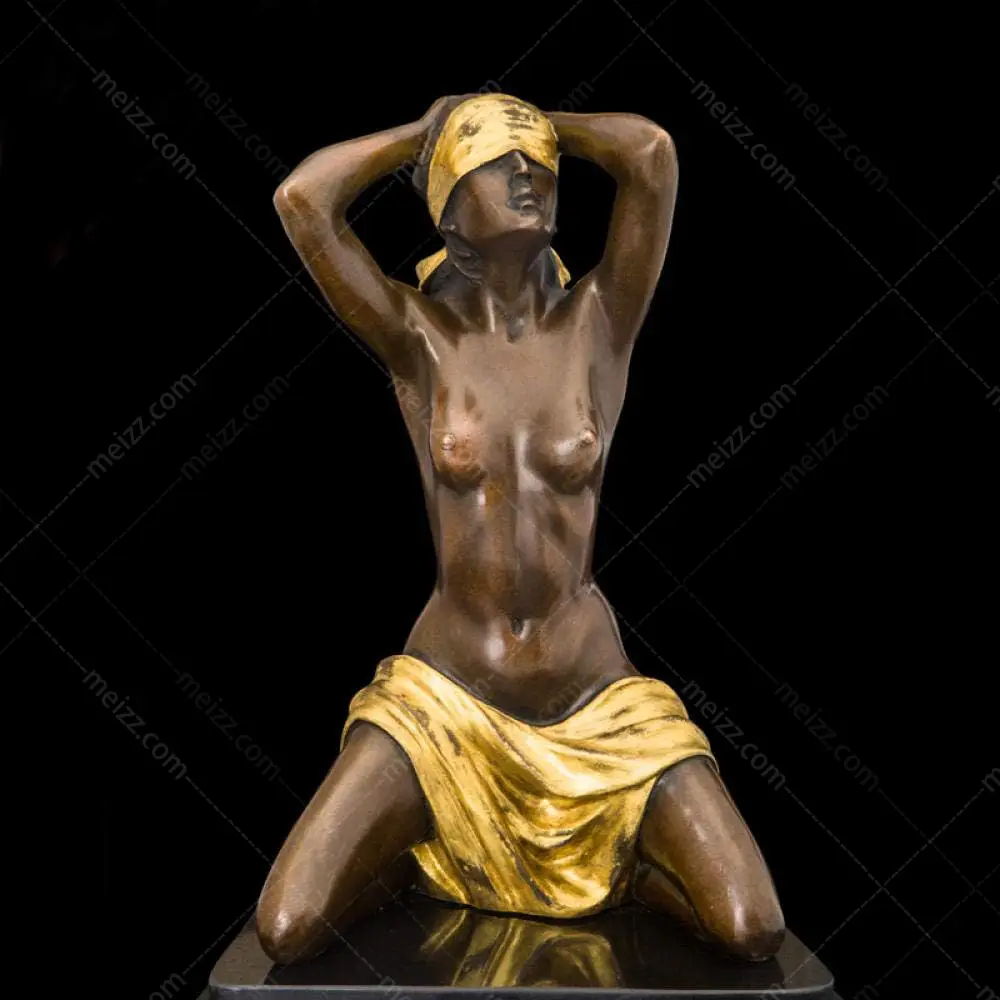 sexy naked statues