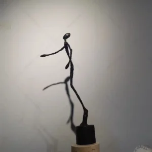 falling man statue