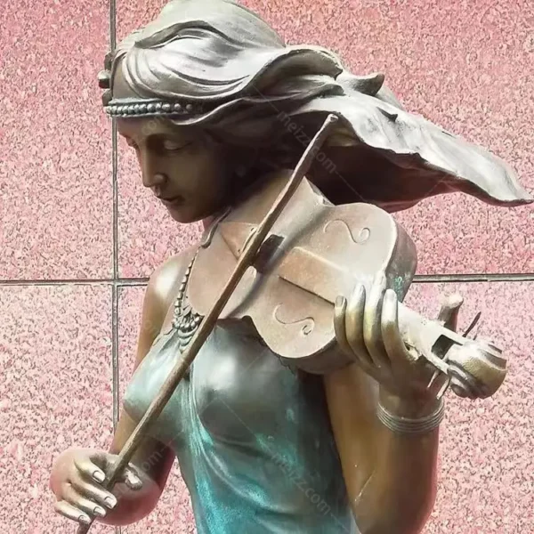 violin player statue