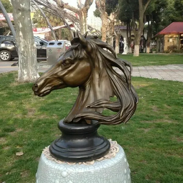  bronze horse head statue