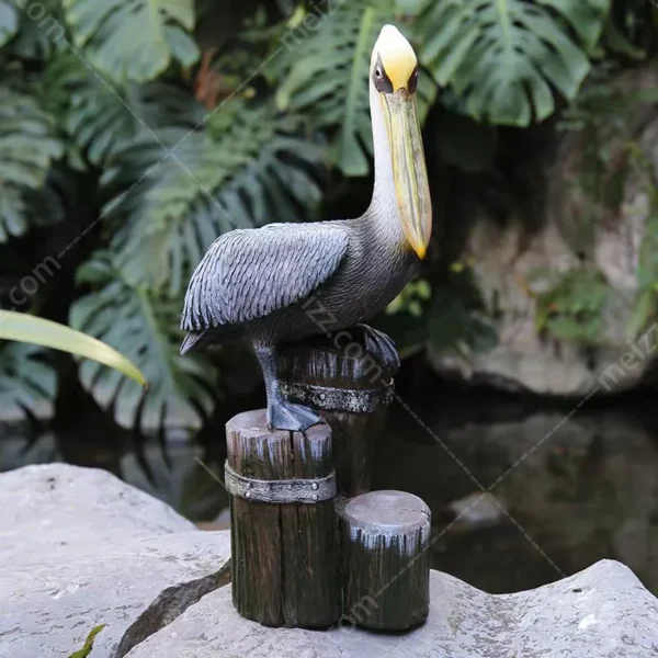 pelican art sculpture