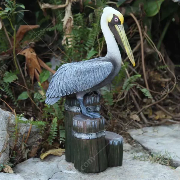 pelican art sculpture