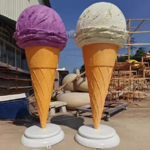 giant ice cream cone statue